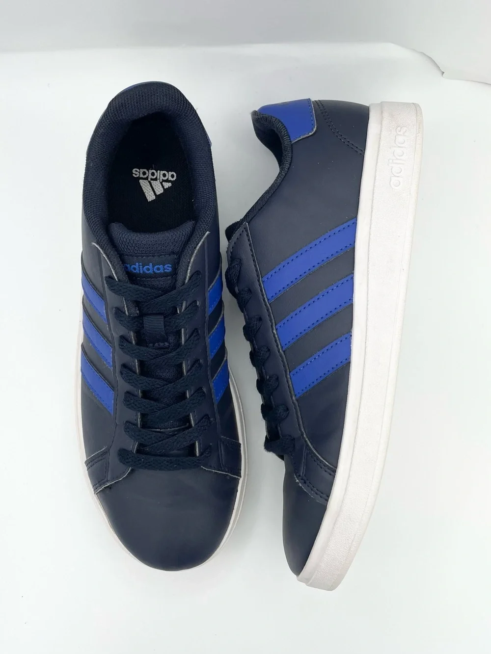 adidas •size •great